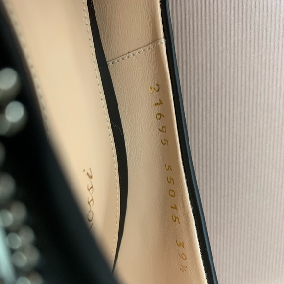 Gianvito Rossi “Santa Fe” Pumps BNIB - Picture 6 of 8